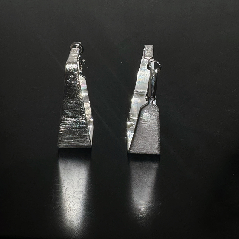 钛钢布艺耳饰 Dan Dan 银色高级感冷淡风耳环女