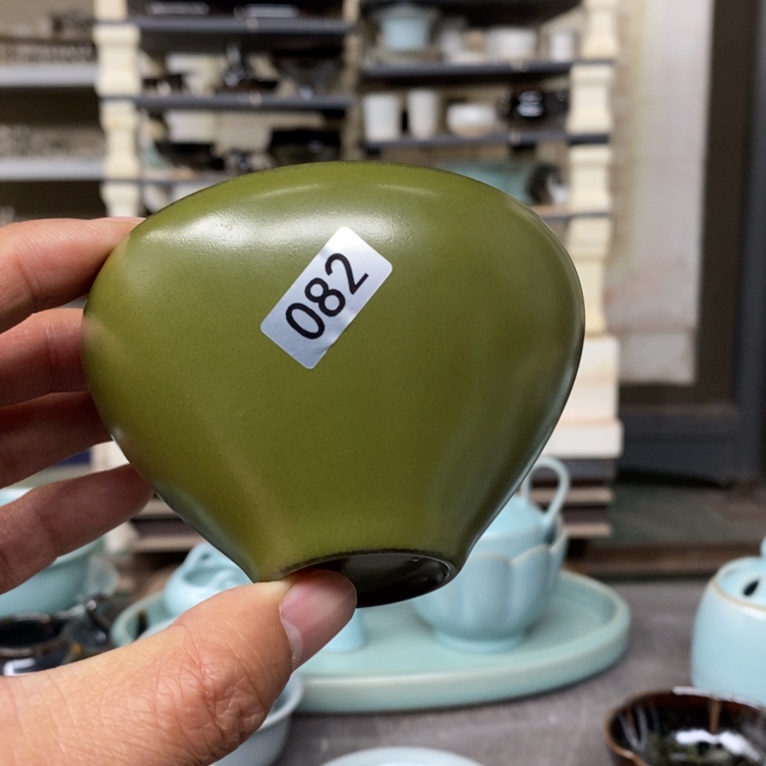 逍***遥摆件陶瓷抱朴瓷器仿古微蝦