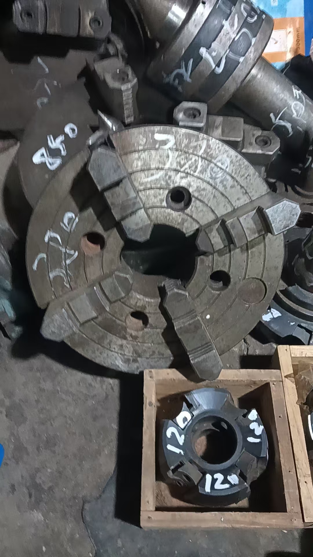 机床配件250四爪卡盘