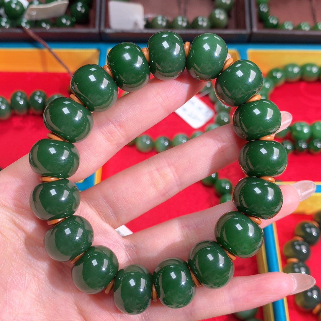未镶嵌和田玉（碧玉）手串