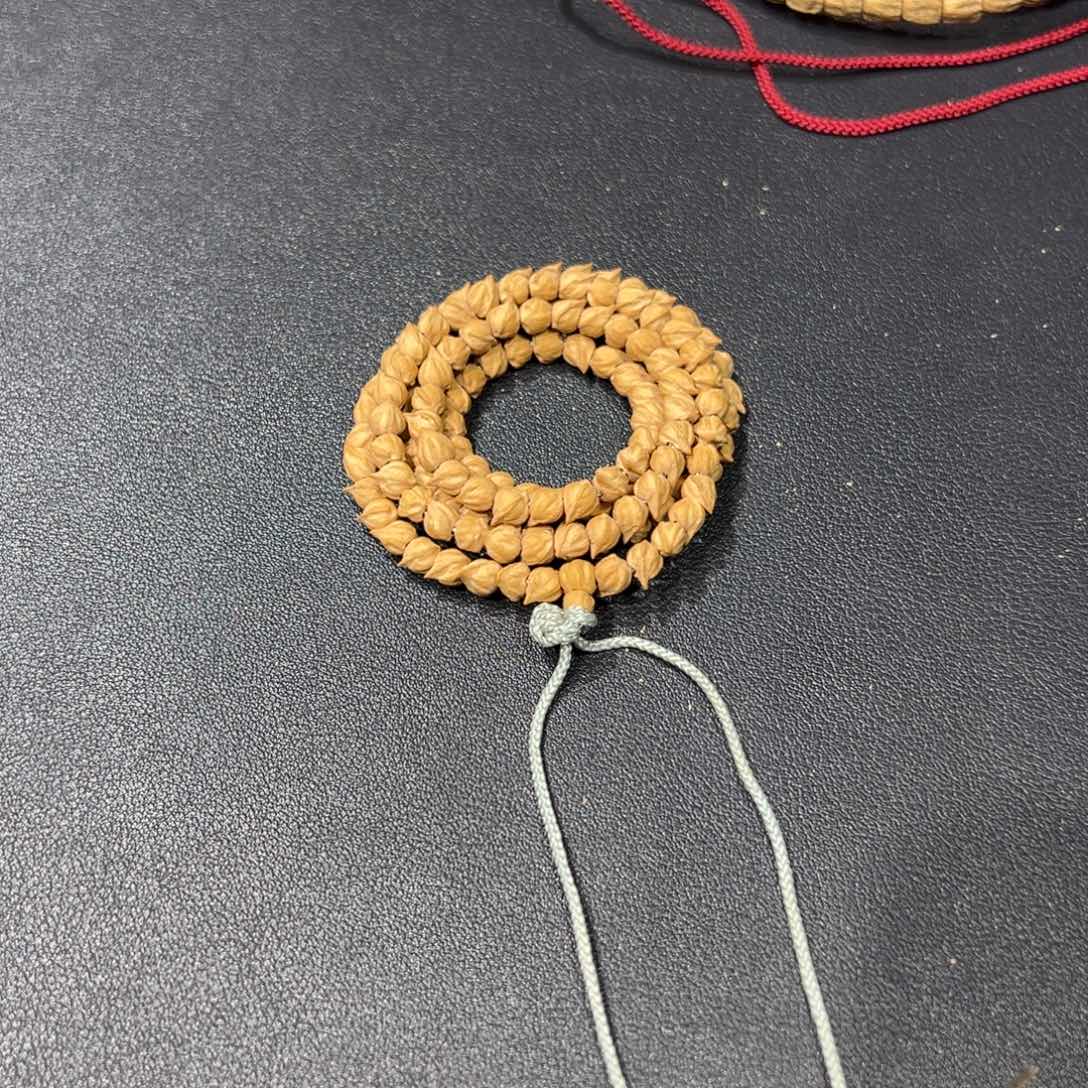 吊坠柏香籽/百香籽猛禽