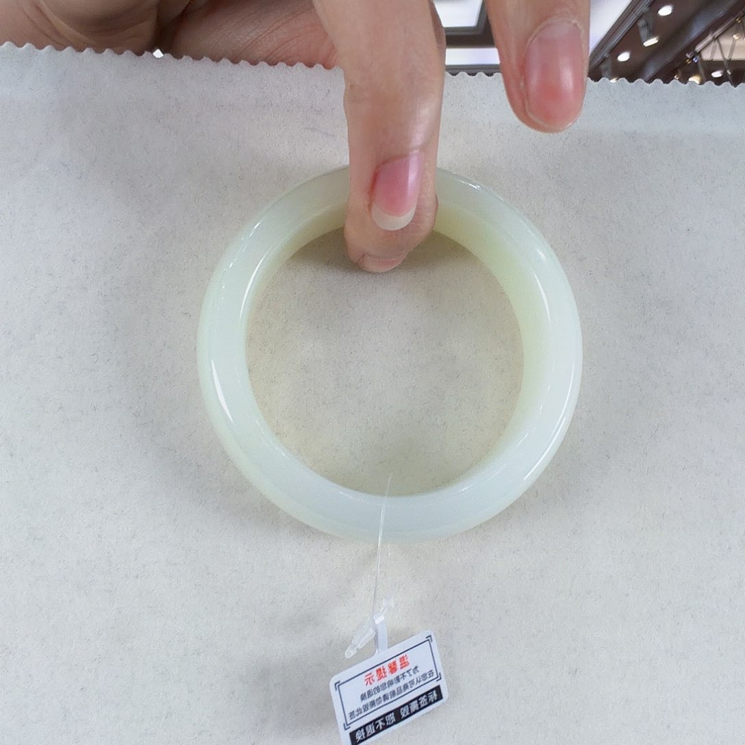 未镶嵌手镯和田玉（白玉）珊*