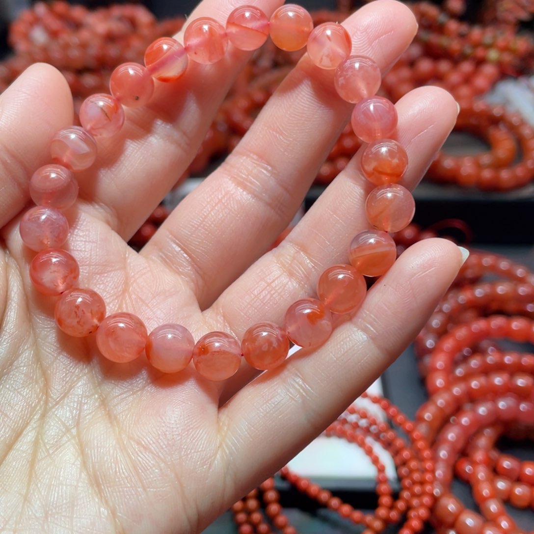 南红玛瑙手链未镶嵌