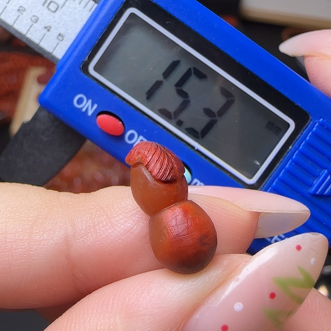 南红玛瑙未镶嵌颈饰