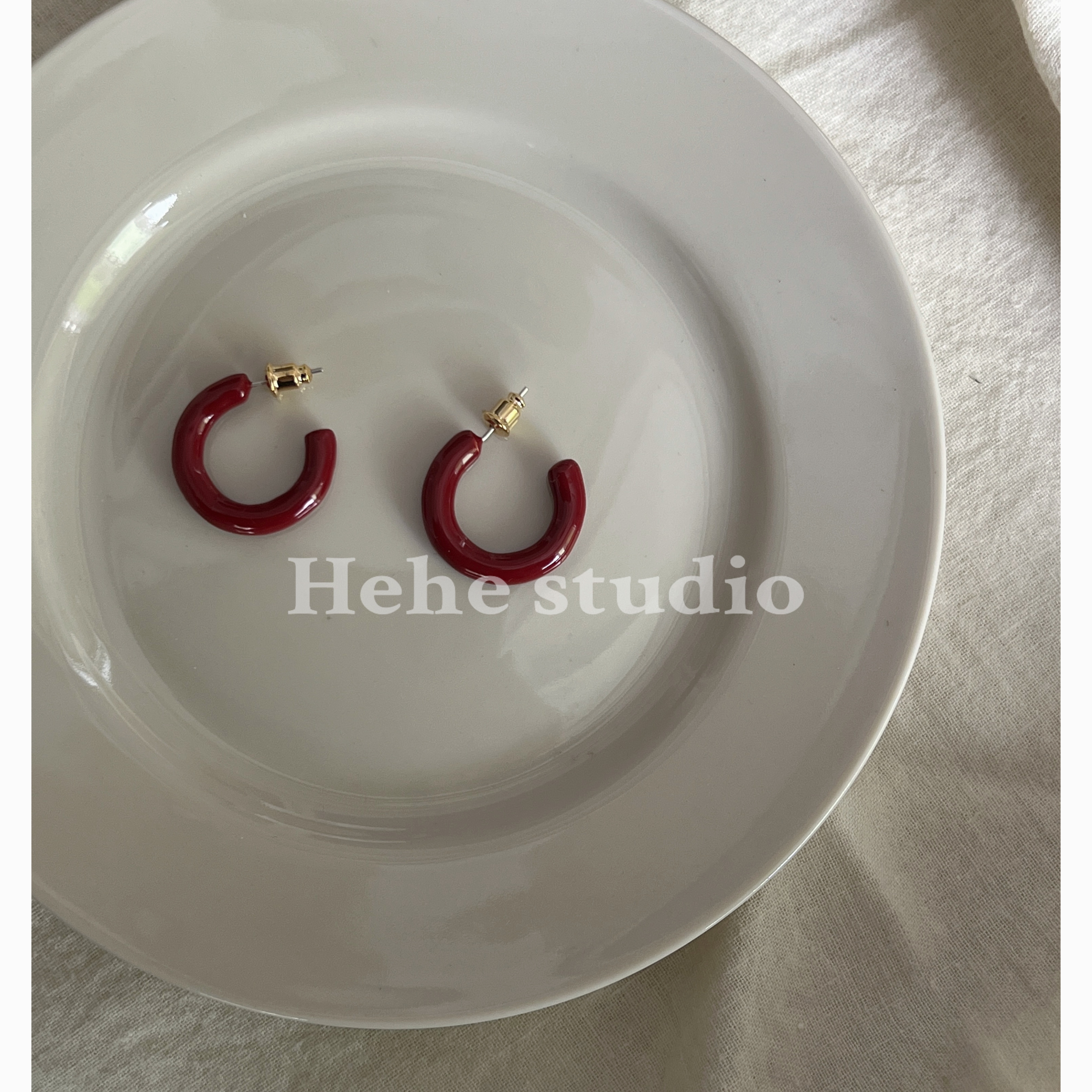 黄铜耳饰 超显白红圈圈耳环。复古百搭