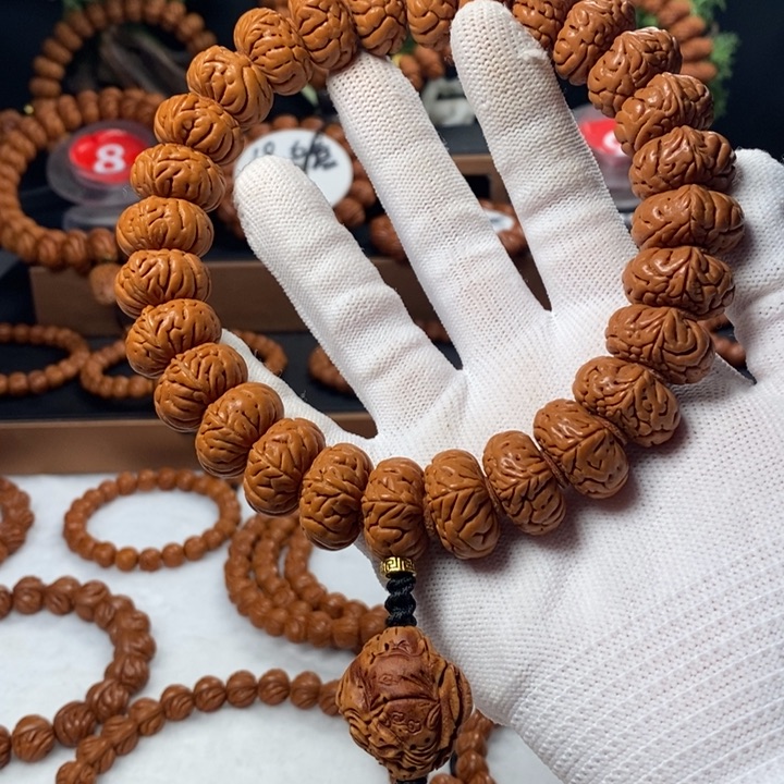 桃核吊坠九***儿秦岭龙纹