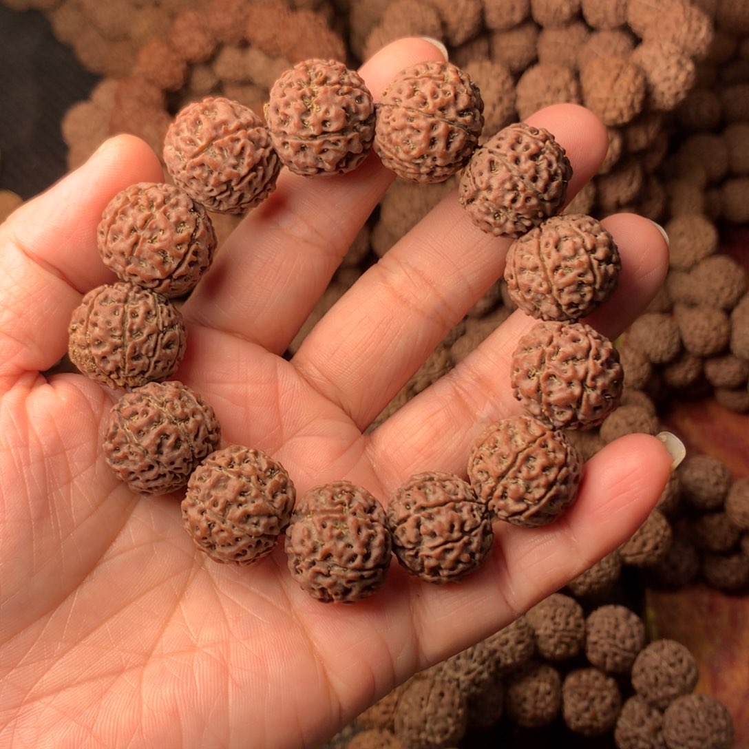 手串金刚菩提8瓣卡18 编号25