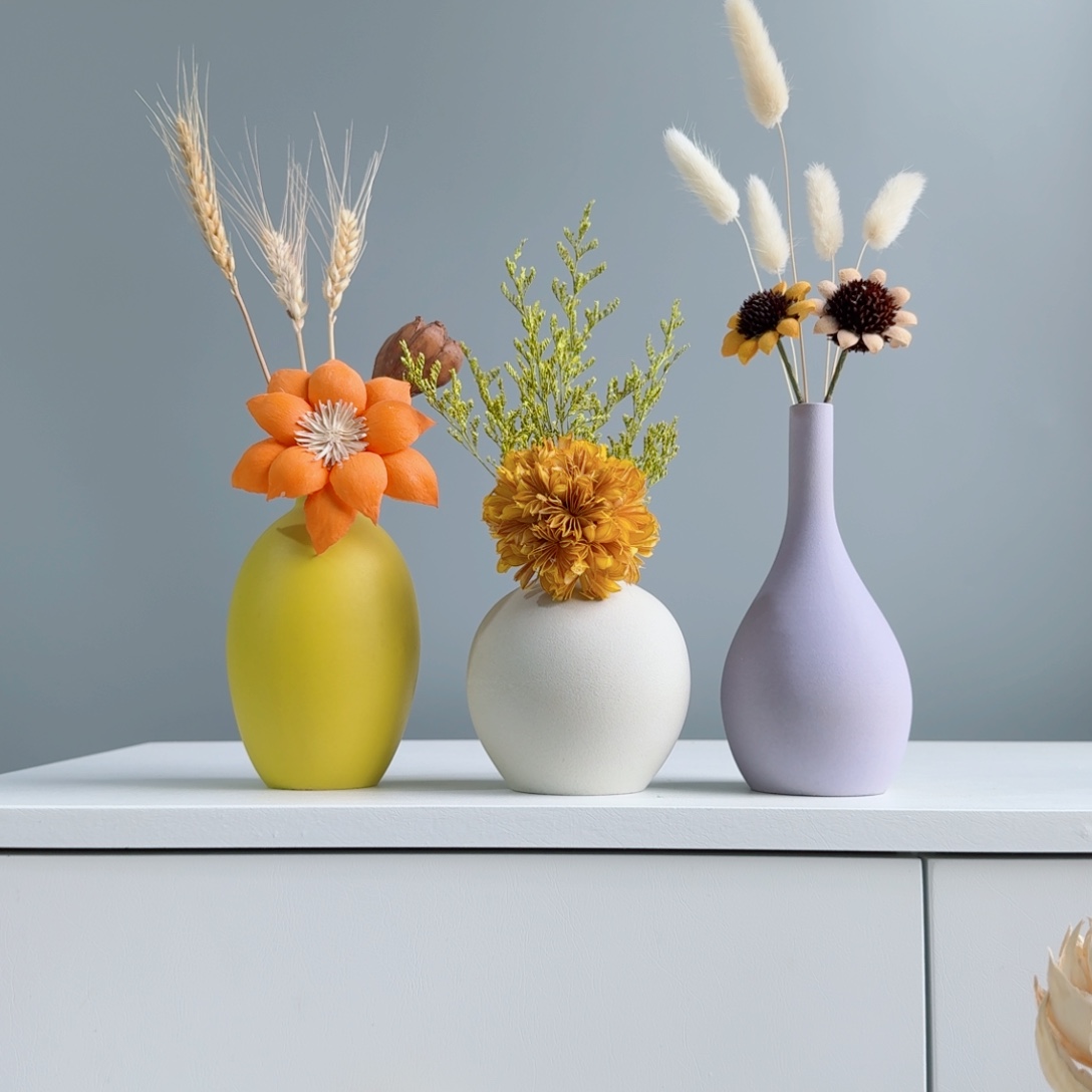 瓷片陶瓷小花瓶含花总高约20-30cm