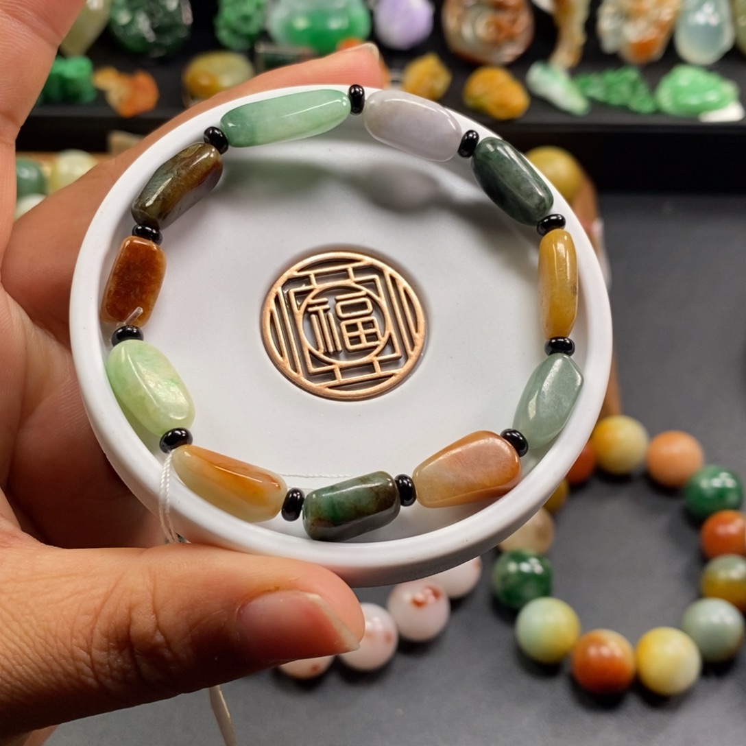 翡翠未镶嵌毛衣链