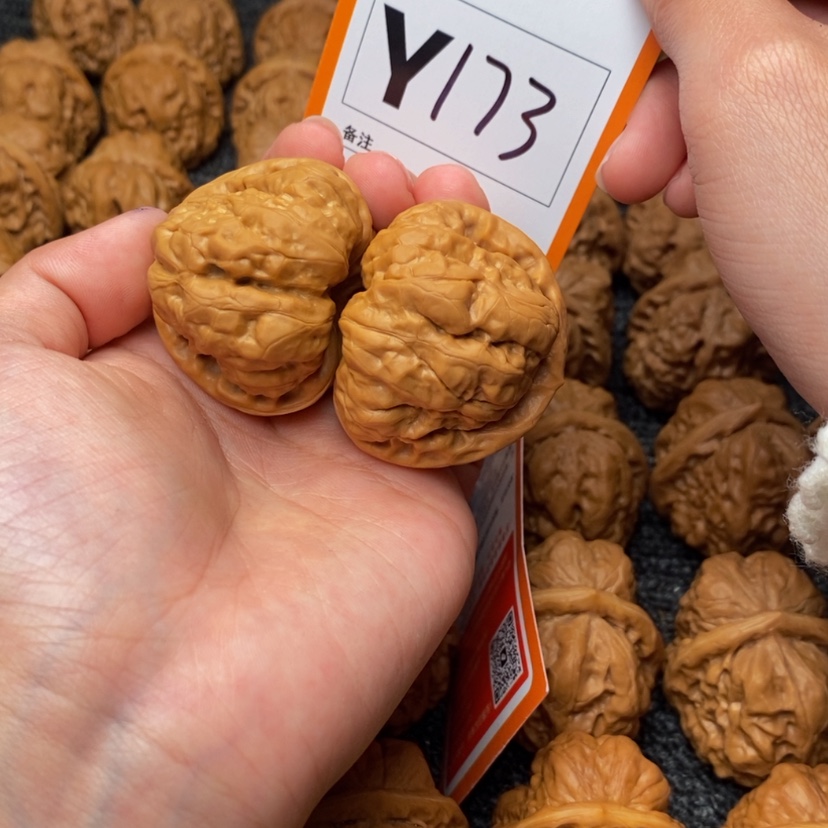 【闪购商品】把件桃核c***）41蛙蛙