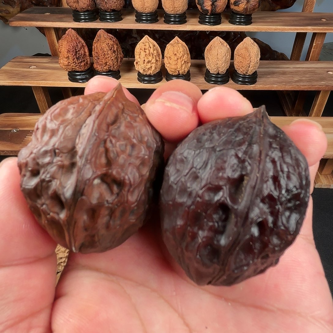 把件龙脊菩提玉瓶