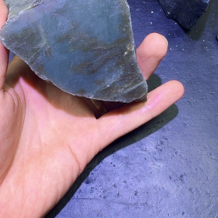 和田玉未镶嵌珠宝半成品