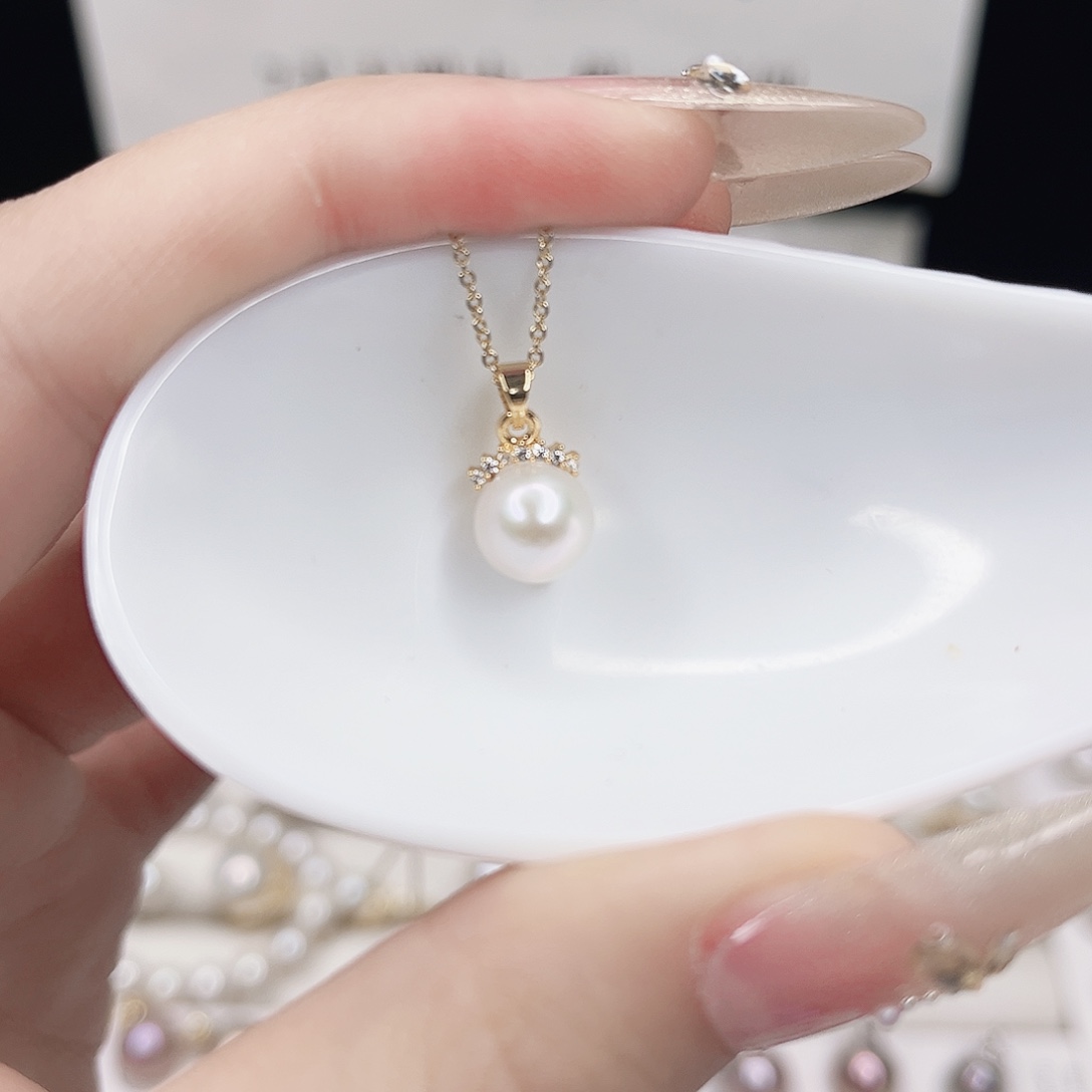 淡水珍珠吊坠(赠链)合金