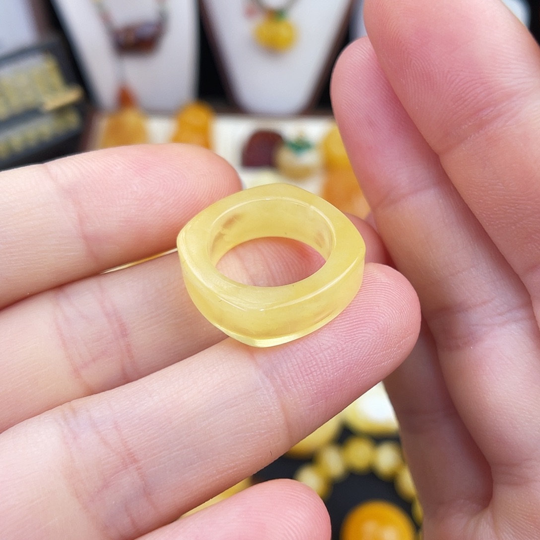 琥珀未镶嵌裸石我