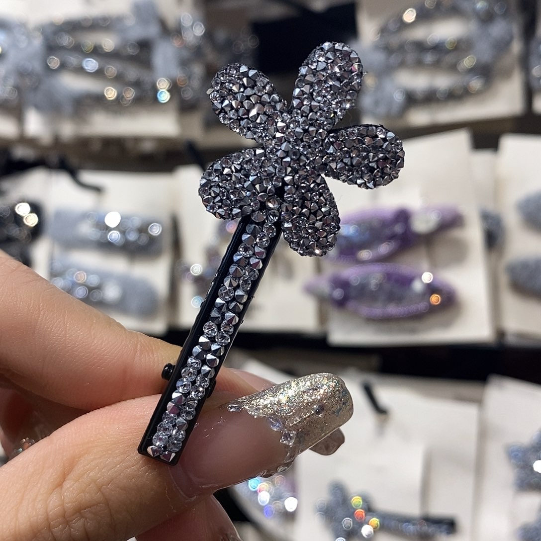 布艺铁合金鸭嘴夹