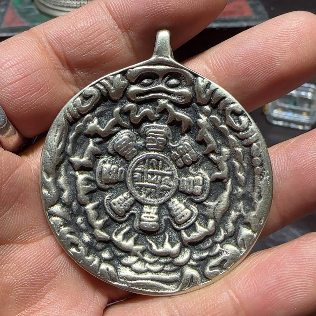 精品立马铜九宫牌一个