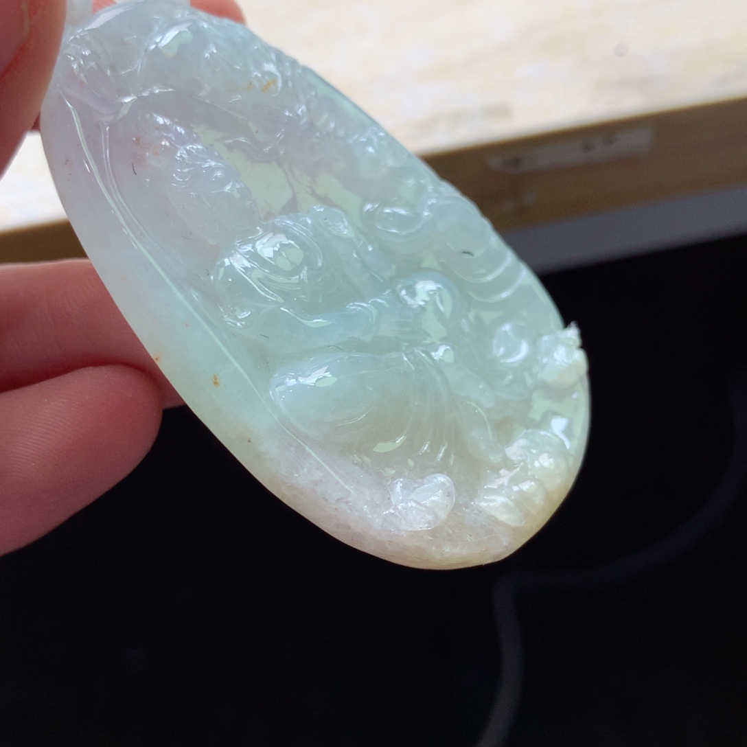 翡翠颈饰未镶嵌吊坠