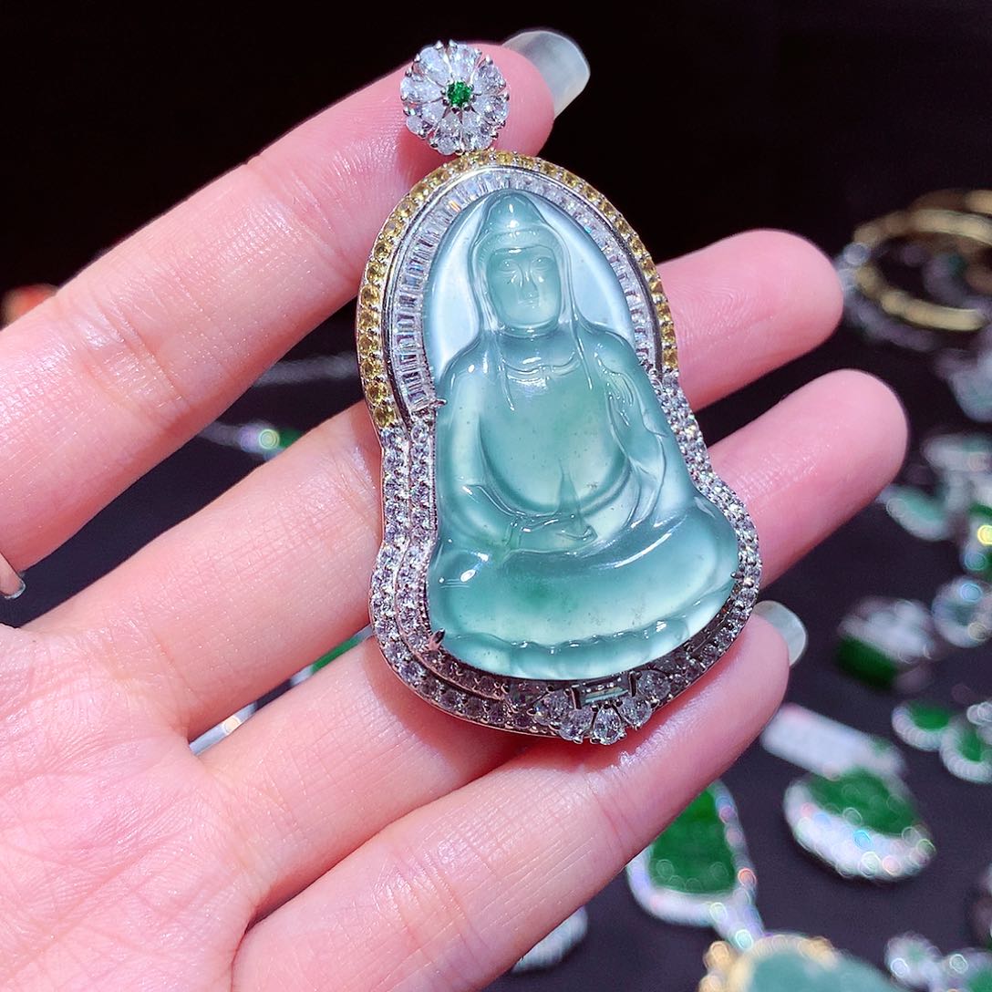 【闪购商品】翡翠吊坠(不含链)未镶嵌