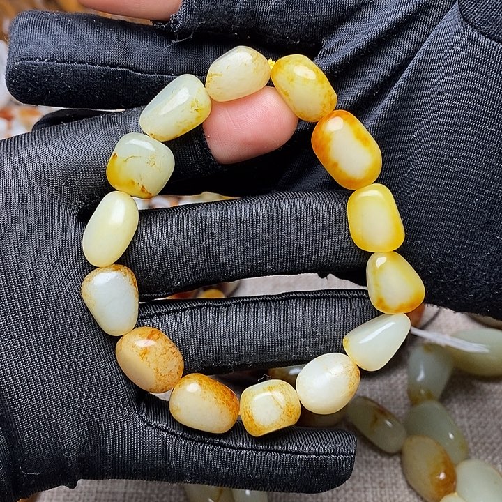 海***6和田玉未镶嵌手链