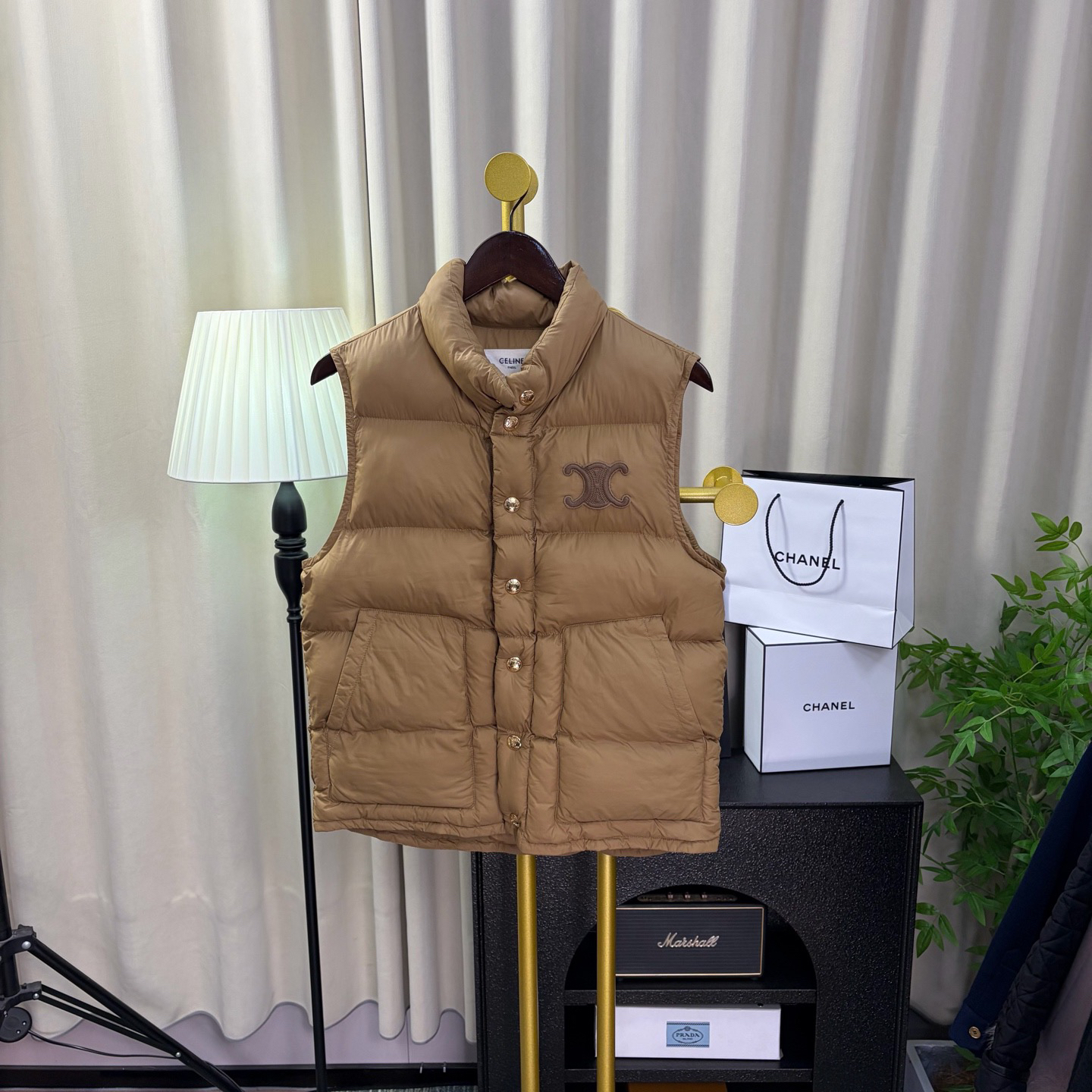 99新 Celine/思琳 玄色 棕色凯旋门羽绒马甲 34码/99新