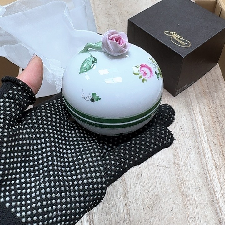 瓷片噗哈哈哈哈哈哈哈哈哈