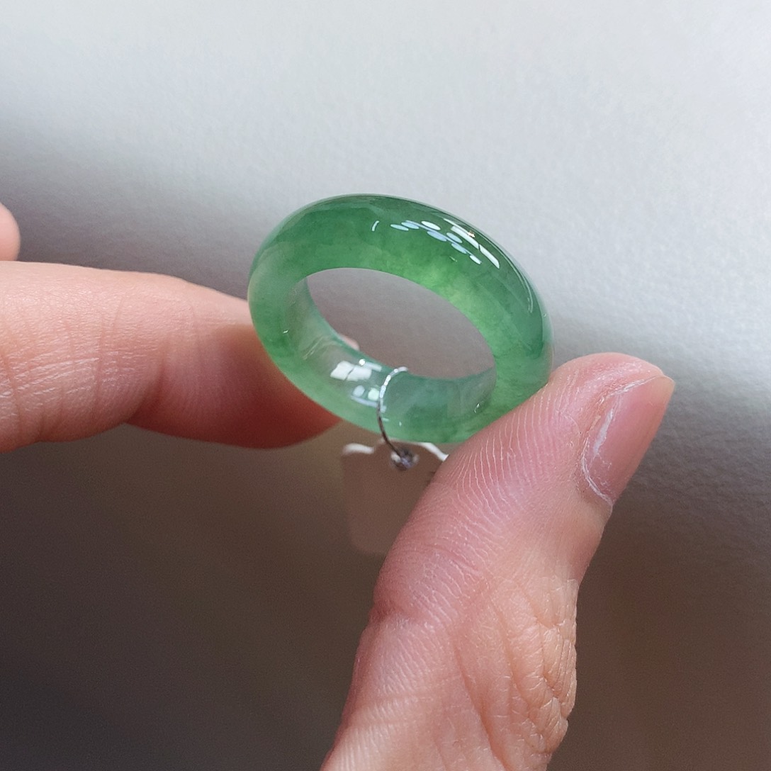翡翠戒指未镶嵌15号