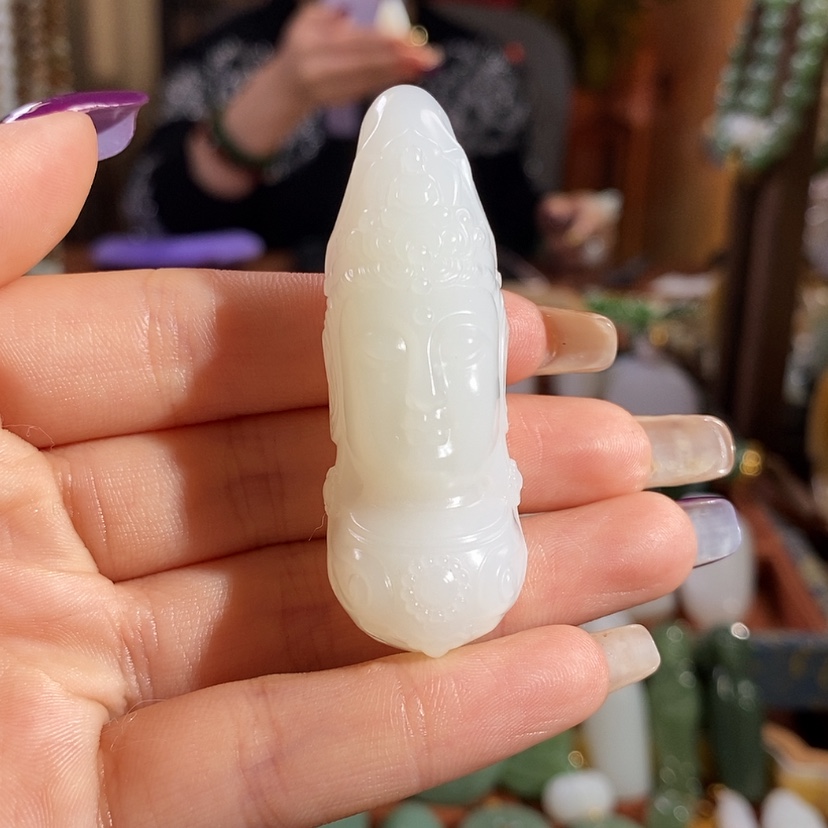 【闪购商品】吊坠(赠链)未镶嵌和田玉