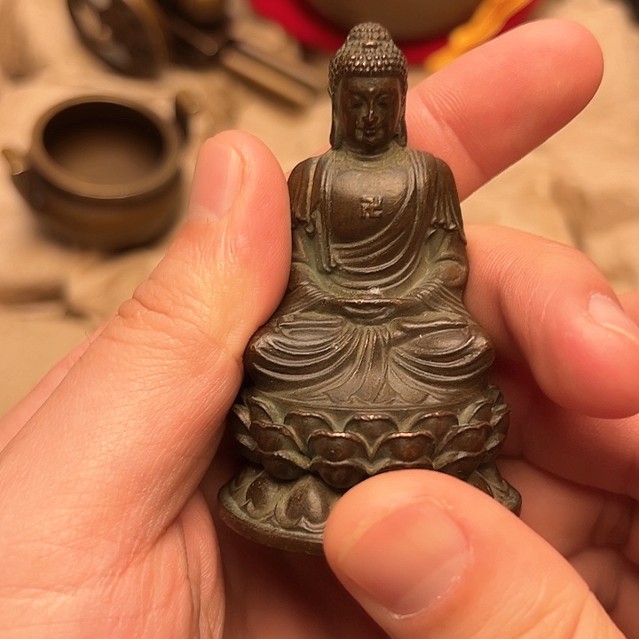 文玩铜器做工精良