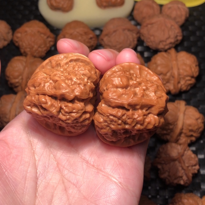 文玩核桃把件四开42