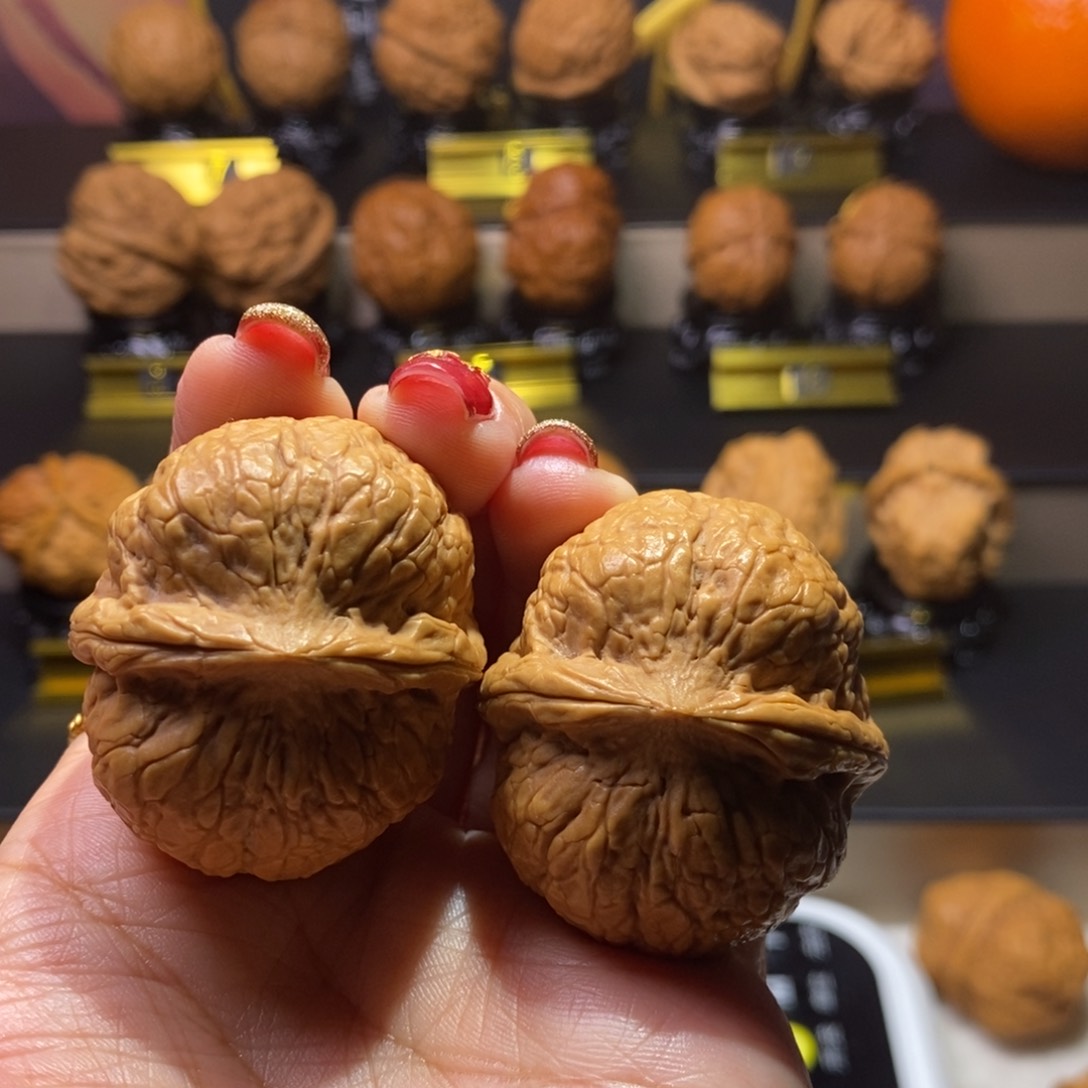 文玩核桃把件战神元宝41尺