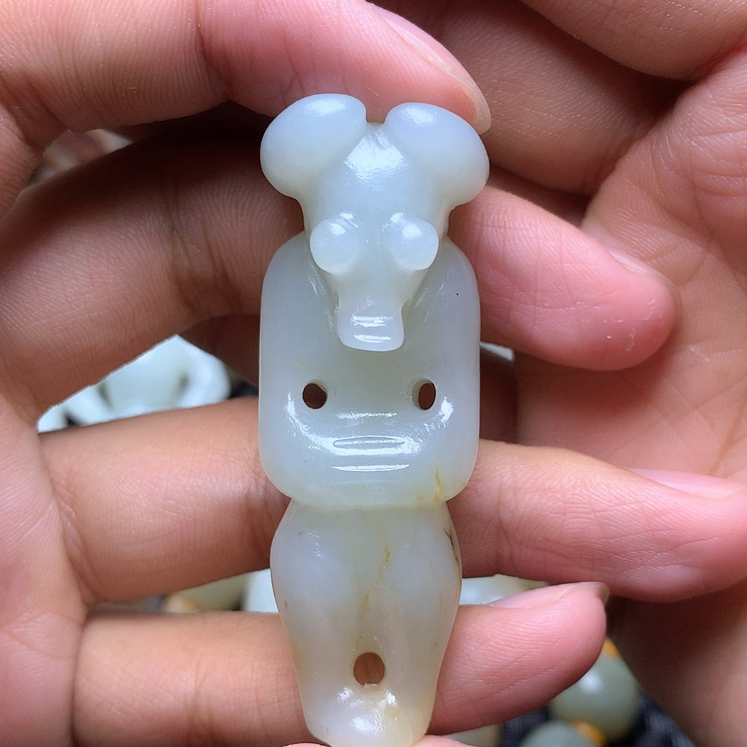 和田玉挂件未镶嵌