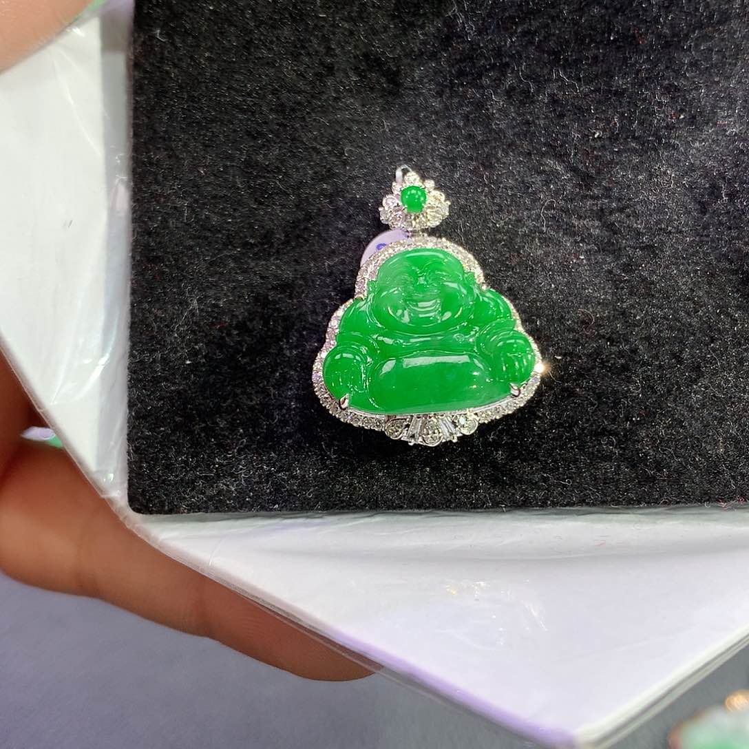 翡翠吊坠(赠链)18K金镶嵌