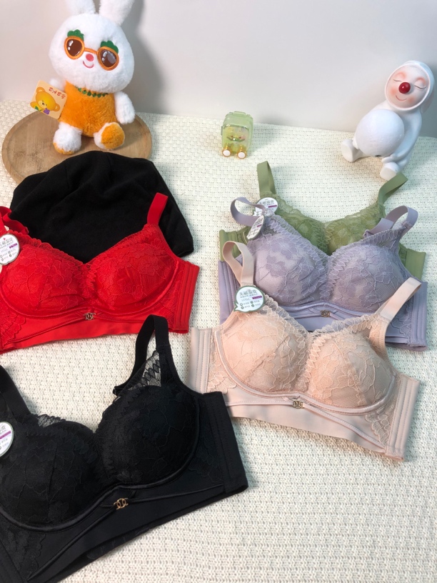 超内衣调整型内衣女夏透气大胸显小防下垂侧收副乳大码显瘦文胸罩