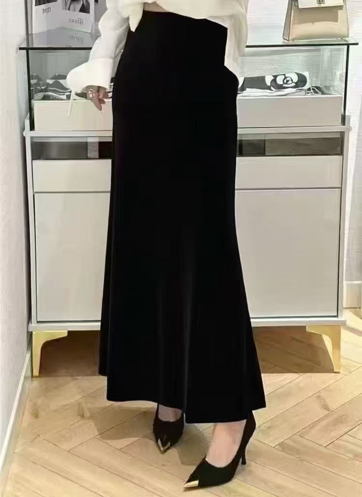 金丝绒半身裙女2025年秋款高腰垂感A字裙复古显瘦丝绒长裙10