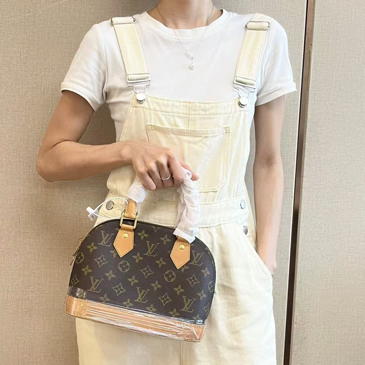 修复品LouisVuitton/路易威登中古贝壳BB手提包/植鞣革换新秀秀