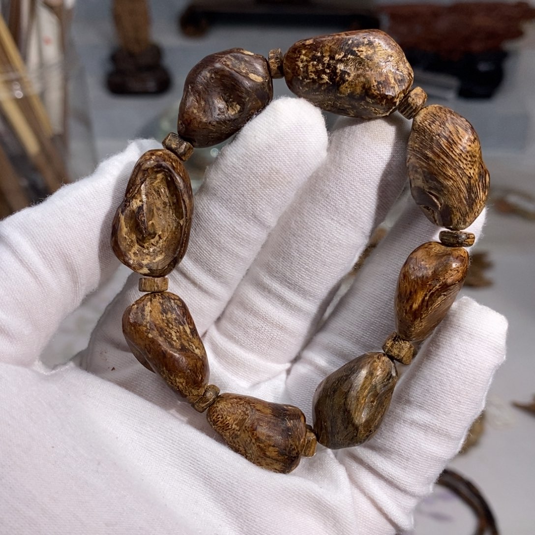 手串沉香达拉干 瘤疤沉水 20.5克