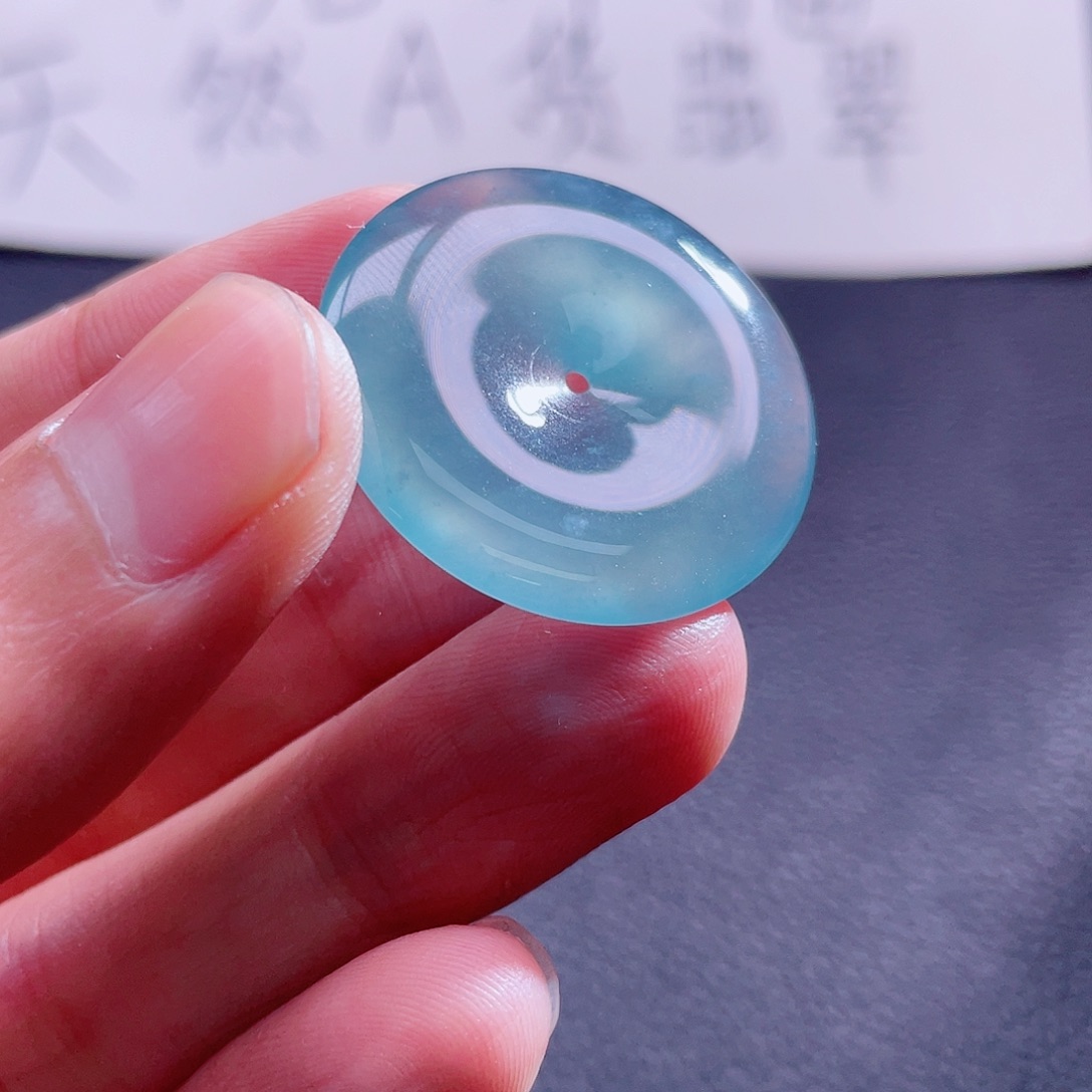 翡翠颈饰未镶嵌888888888