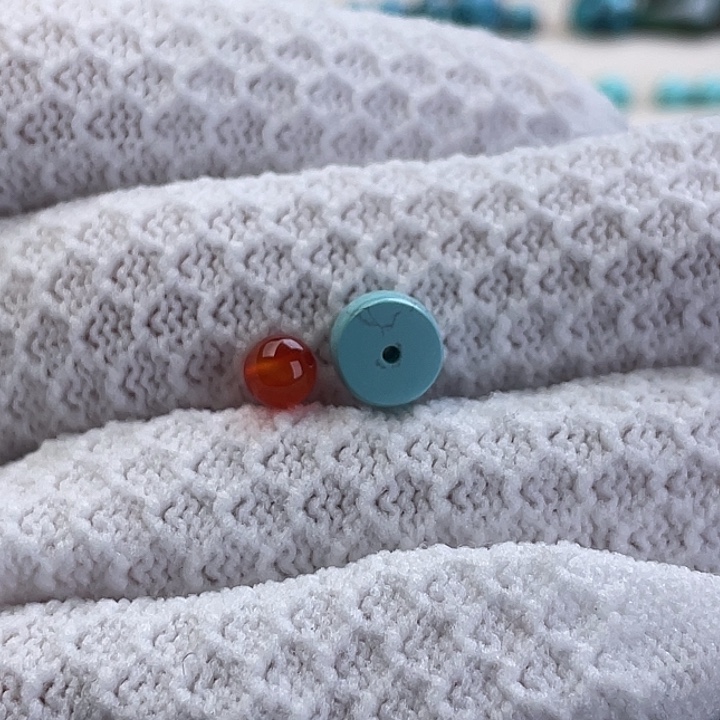 玛瑙/玉髓未镶嵌珠宝奇石8.3×4.7