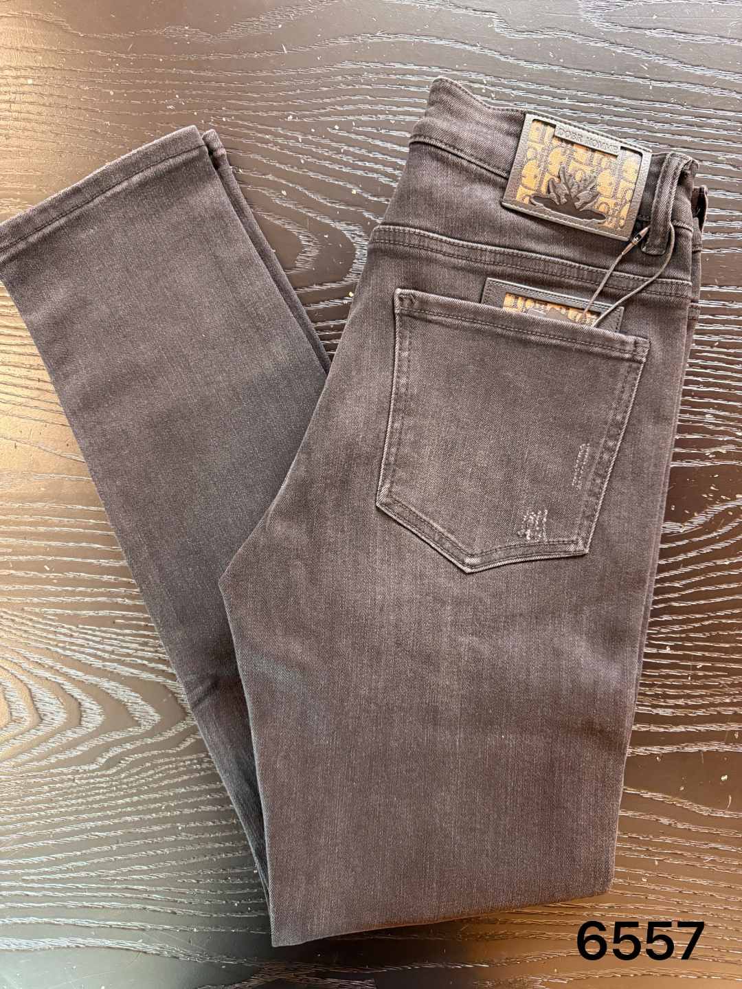 秋季【轻奢牛仔】广州欧潮精品修身直筒牛仔裤-6557