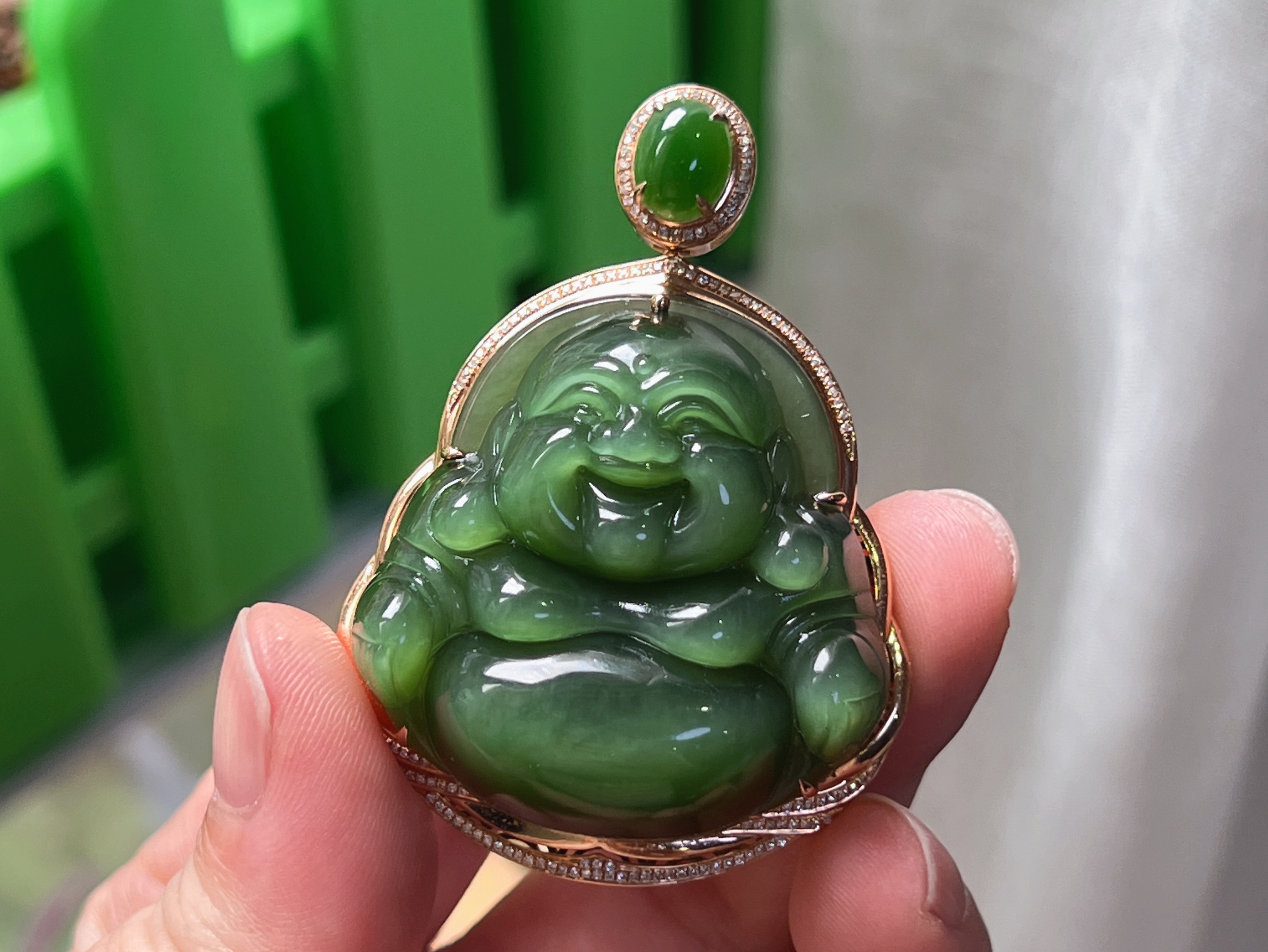 【玉缘汇】和田玉碧玉冰绿帝王绿佛公 裸石39mm