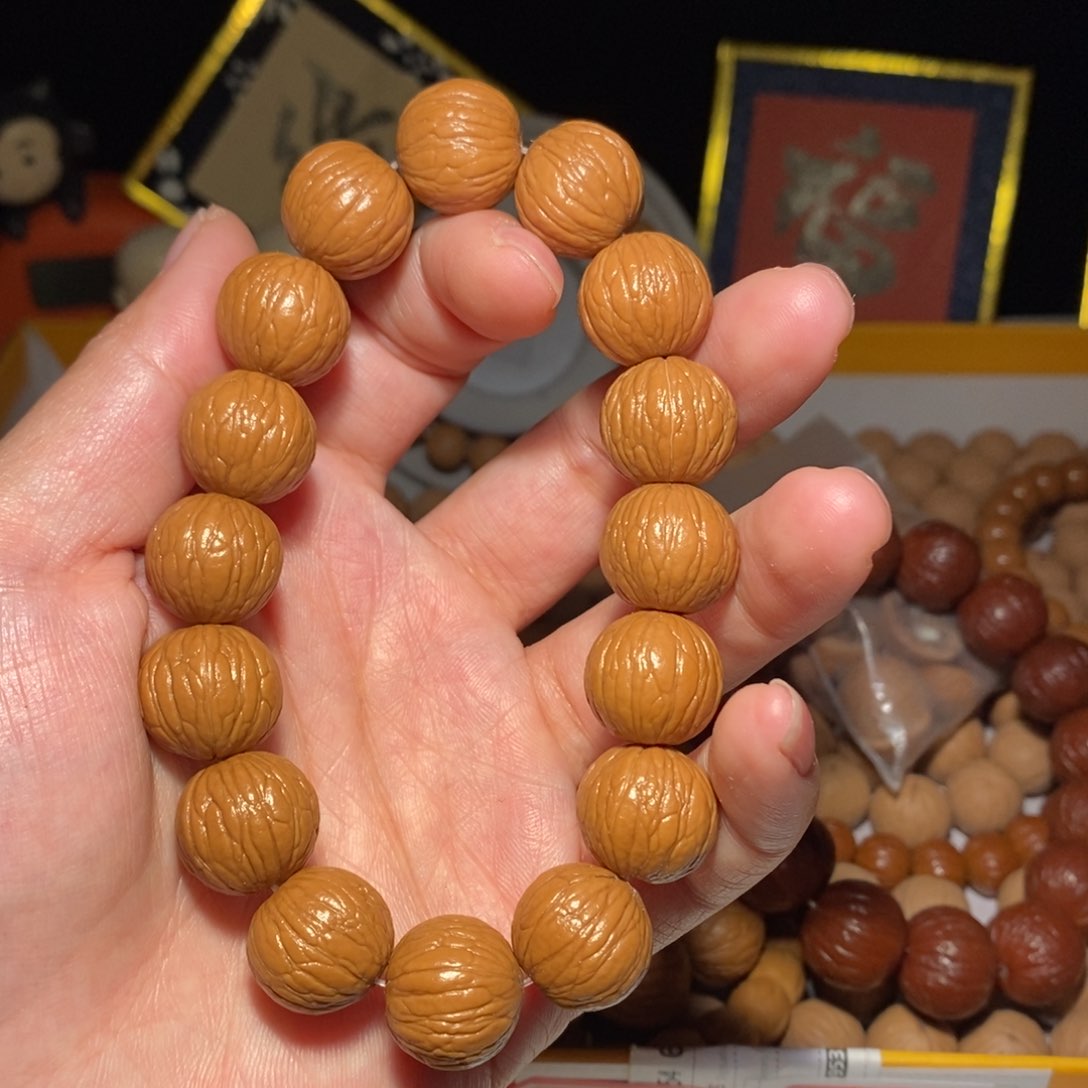 猴头核桃吊坠一**风猴头