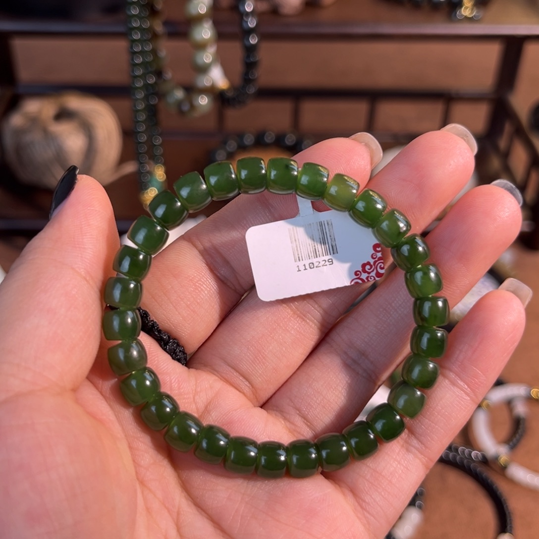 和田玉未镶嵌手串