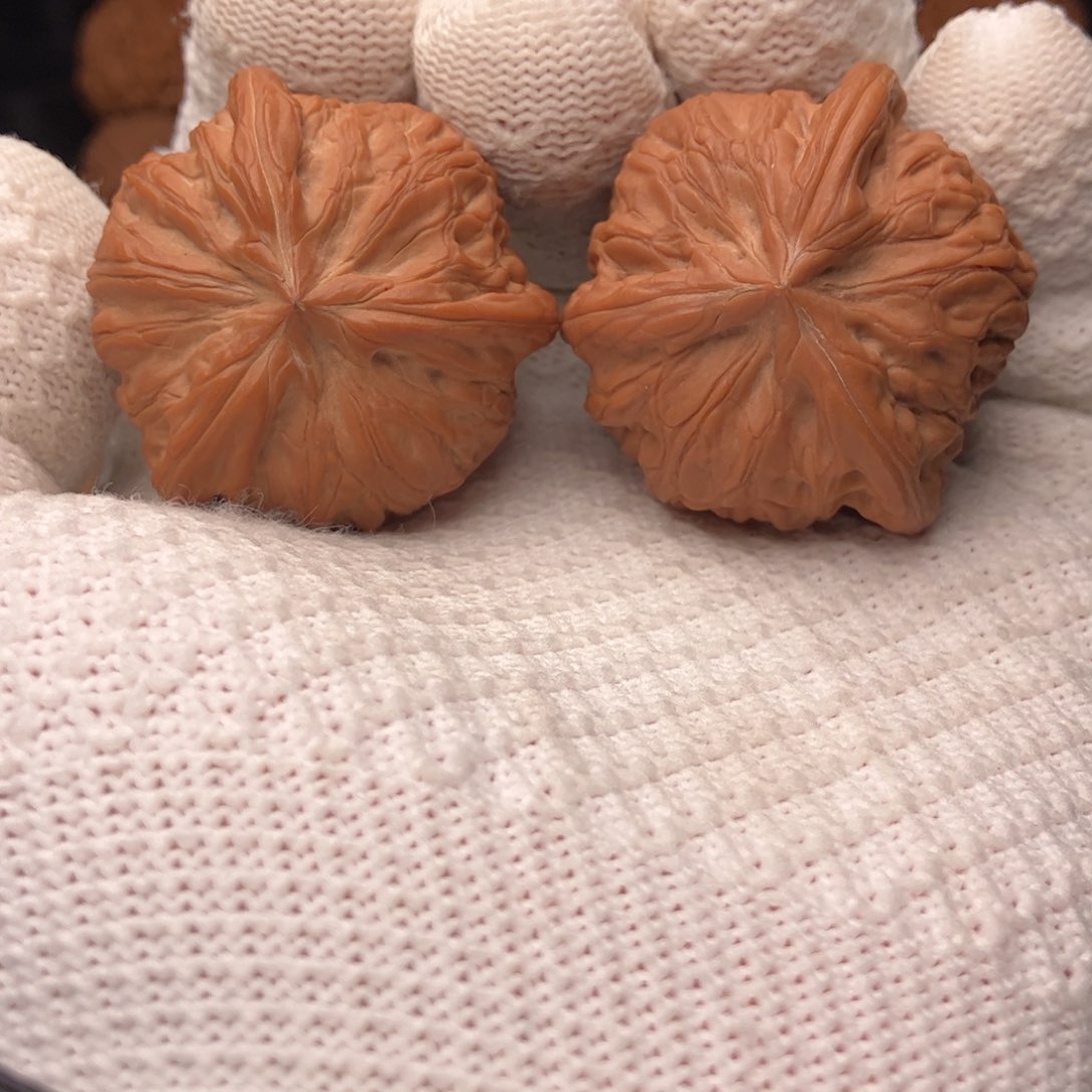 文玩核桃把件战鼓三棱41