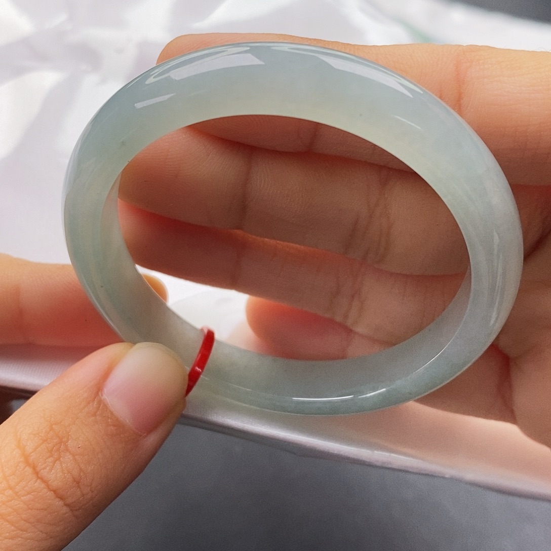 翡翠未镶嵌手镯5051圈