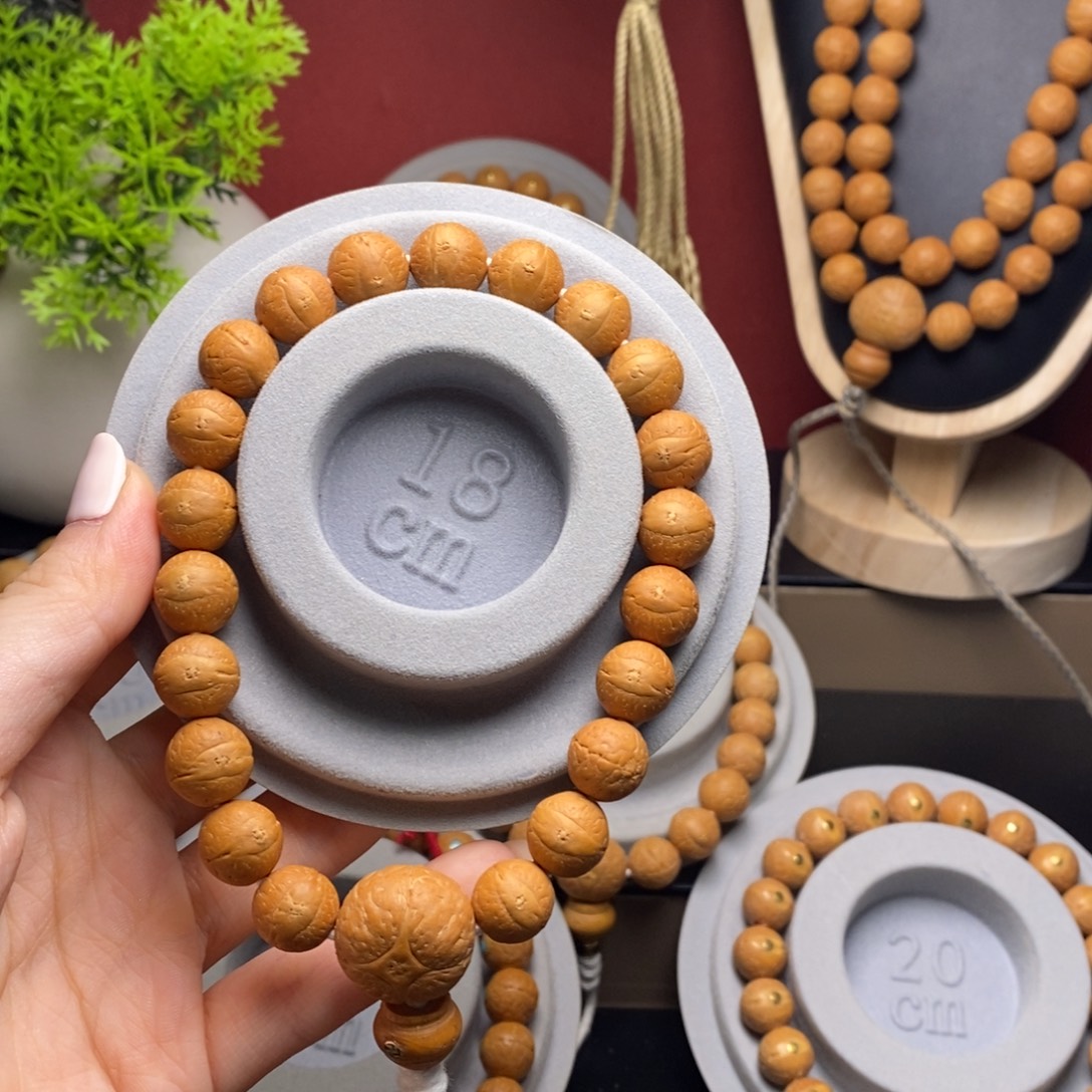 向***生凤眼菩提手串11素串