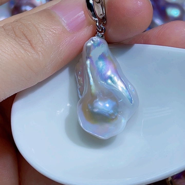 颈饰未镶嵌淡水珍珠