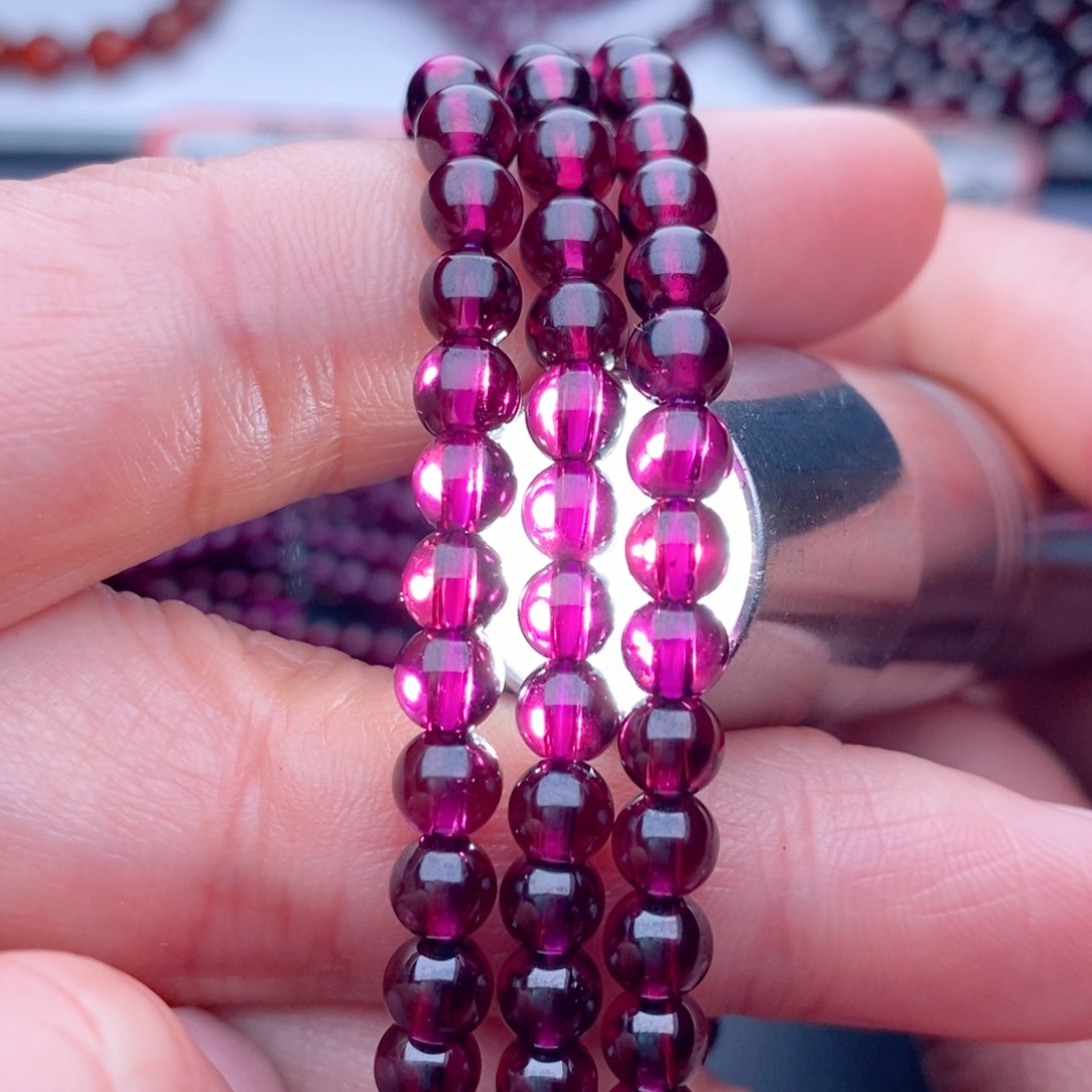 石榴石手链未镶嵌