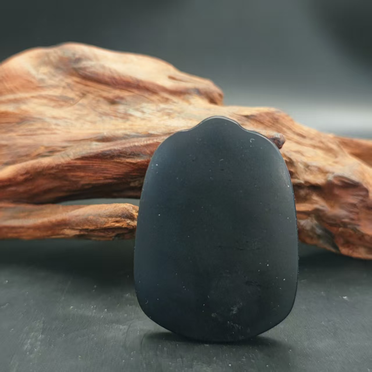 Z和田玉墨玉无事牌吊坠0058