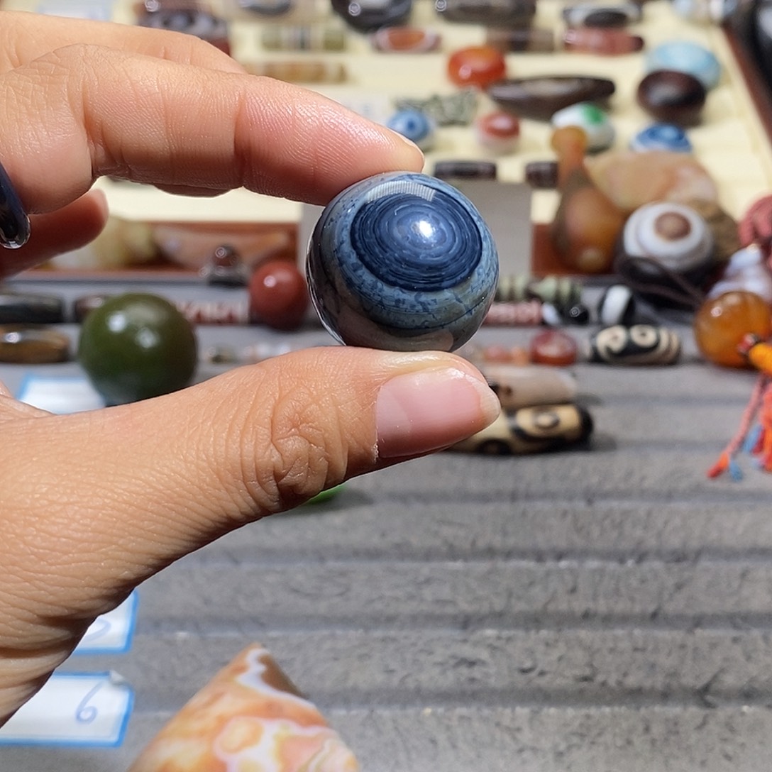 左***叶玛瑙/玉髓合金颈饰