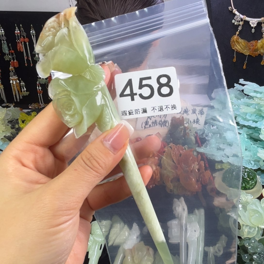 未镶嵌岫玉发饰夜*